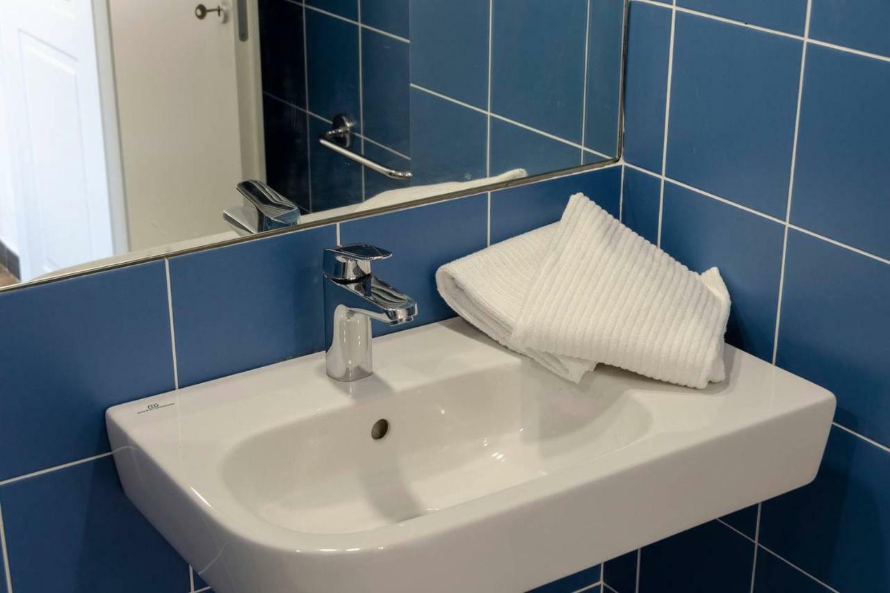 Ferienwohnung Joivy Lovely Apt For 2, With Terrace And Lovely View Vernazza Exterior foto